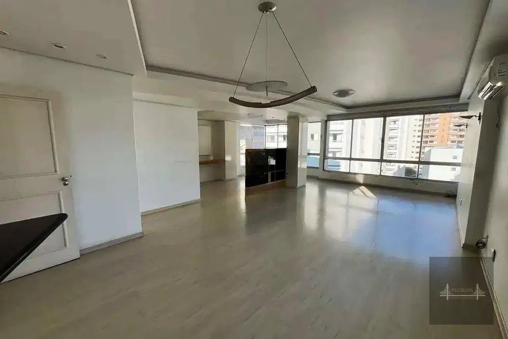 Apartamento, 3 quartos, 140 m² - Foto 1