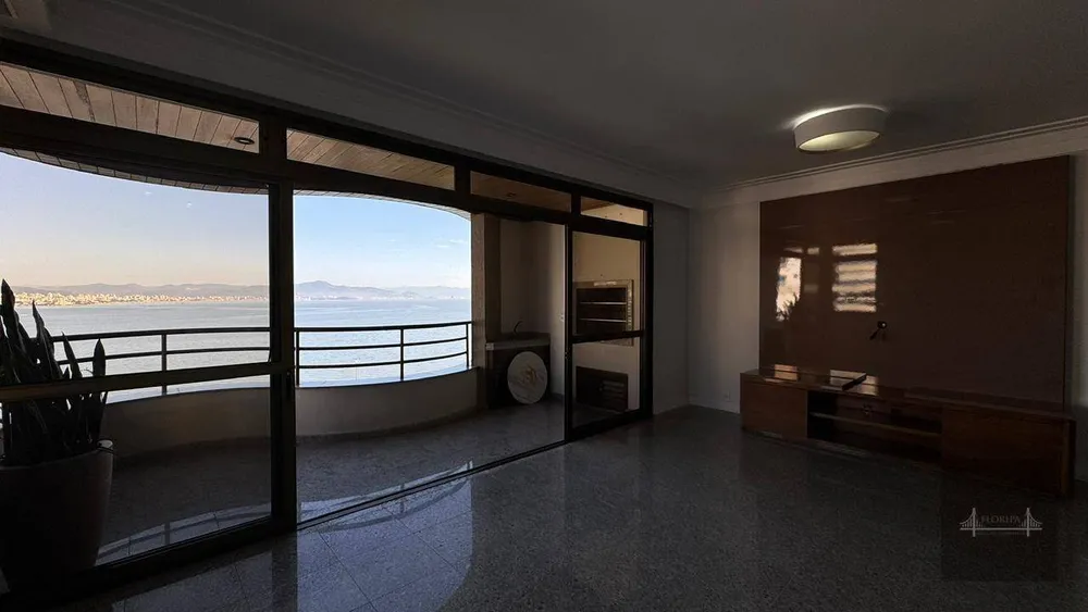 Apartamento, 4 quartos, 231 m² - Foto 4