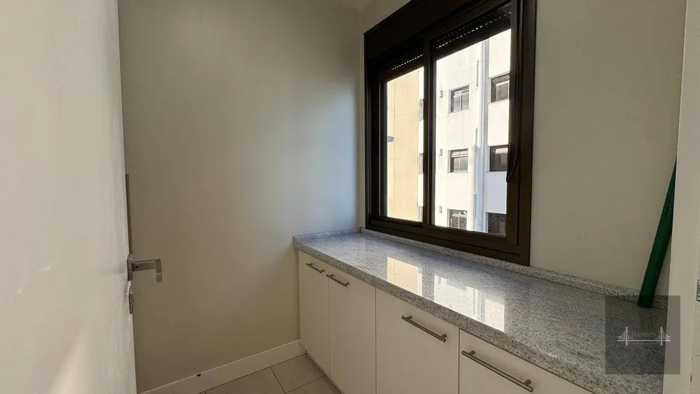 Apartamento, 4 quartos, 231 m² - Foto 9