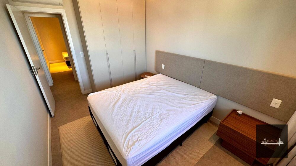 Apartamento à venda com 2 quartos, 61m² - Foto 6