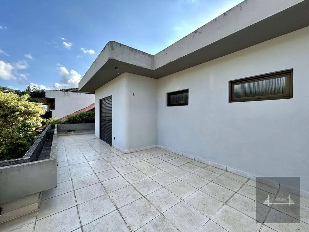 Casa, 7 quartos, 331 m² - Foto 13