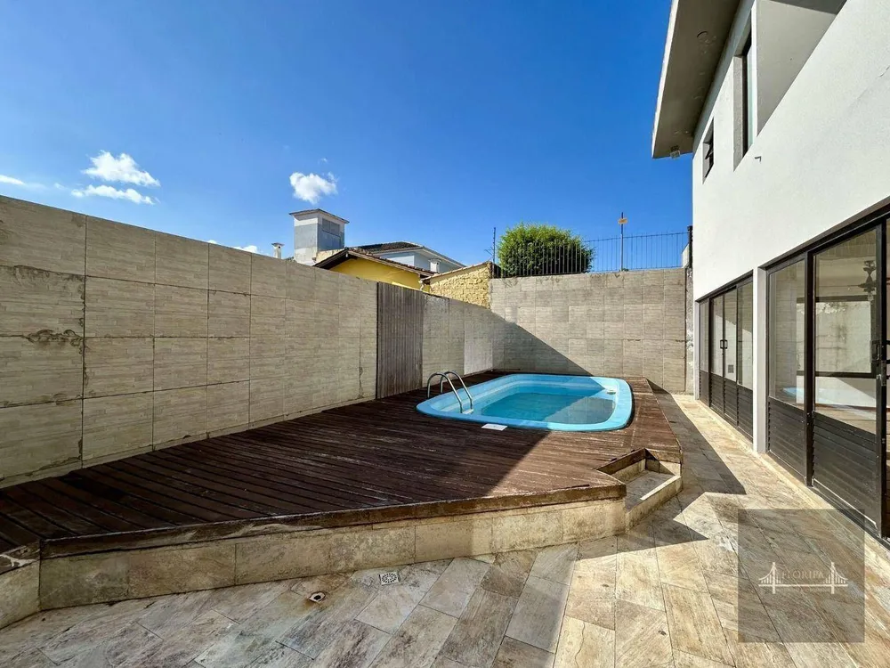 Casa, 7 quartos, 331 m² - Foto 16