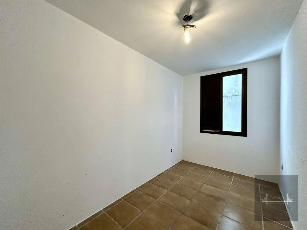 Casa, 7 quartos, 331 m² - Foto 6