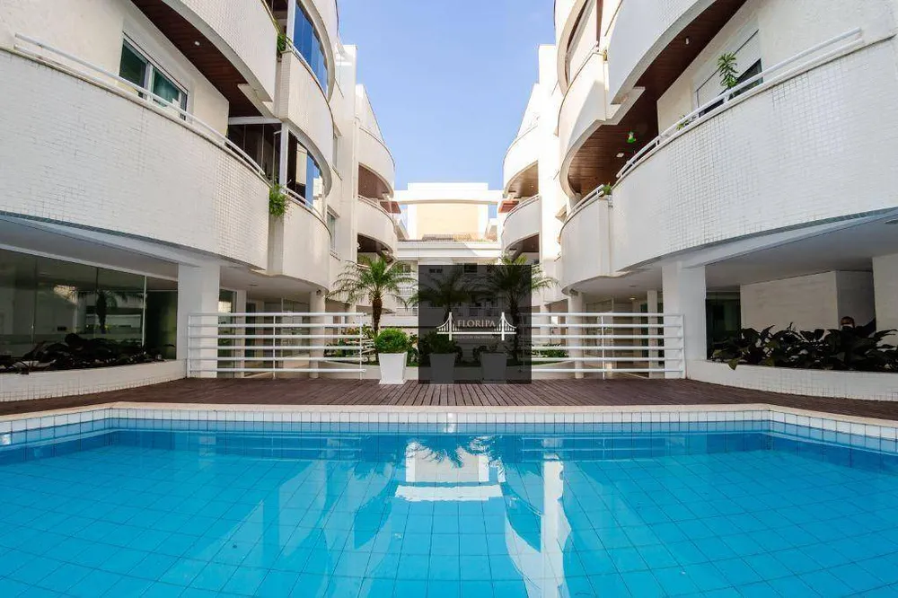 Cobertura, 3 quartos, 226 m² - Foto 15