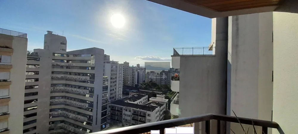 Apartamento, 4 quartos, 220 m² - Foto 1