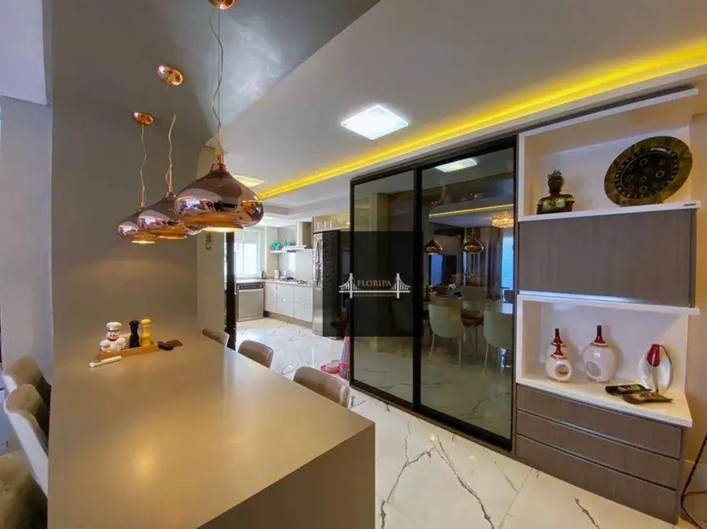 Cobertura, 3 quartos, 327 m² - Foto 8