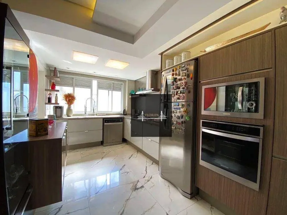 Cobertura, 3 quartos, 327 m² - Foto 9