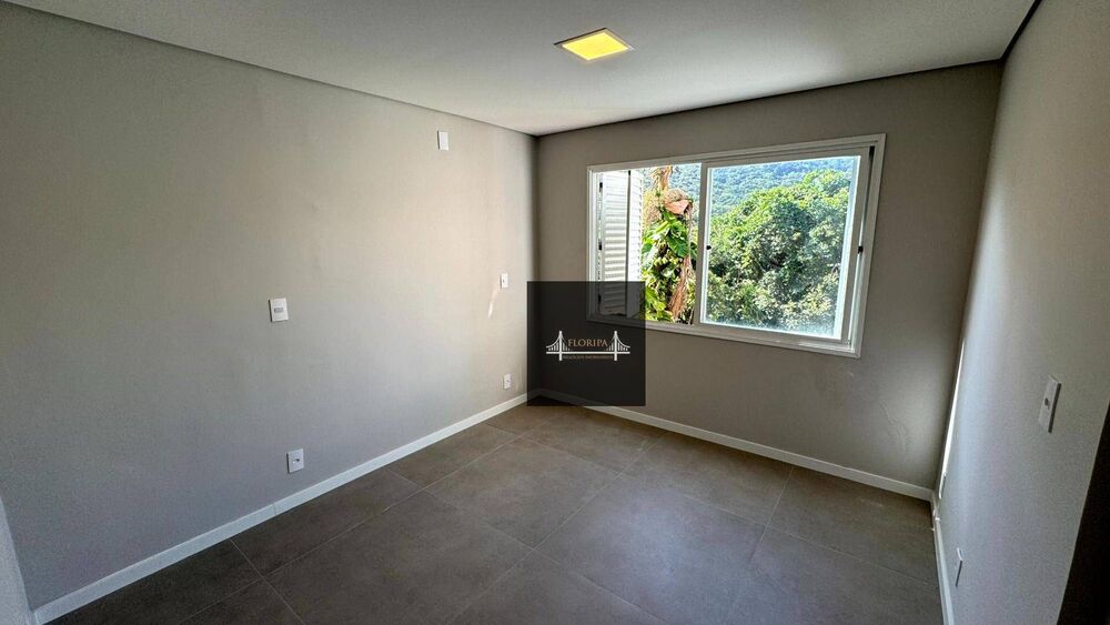 Cobertura à venda com 4 quartos, 327m² - Foto 3