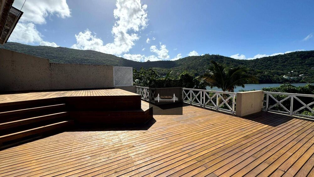 Cobertura à venda com 4 quartos, 327m² - Foto 1
