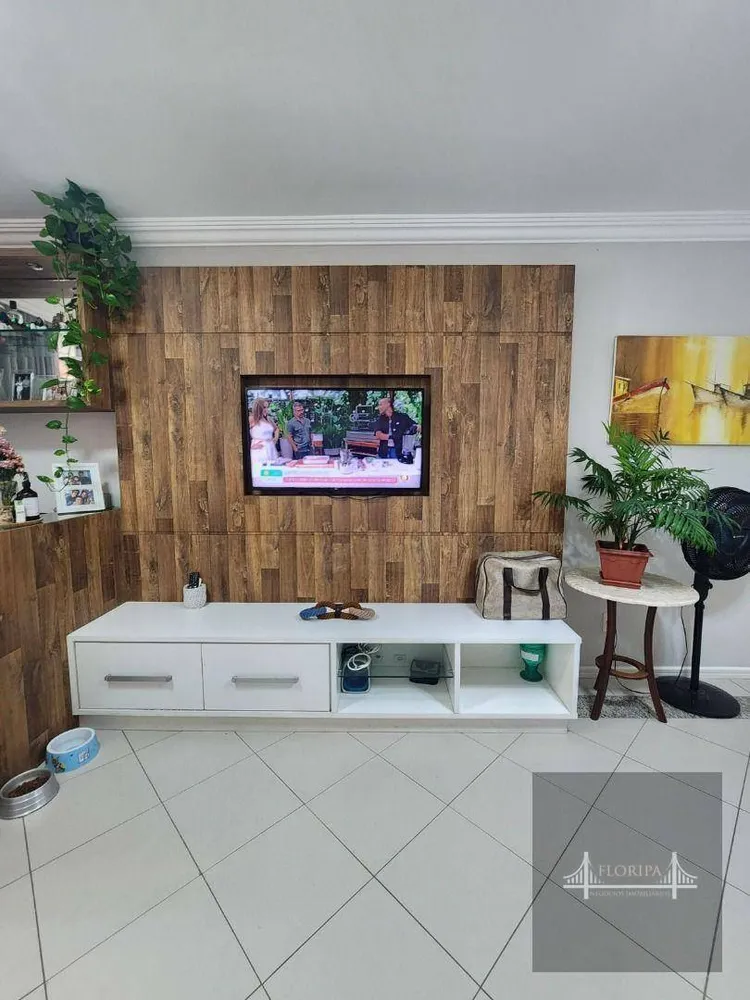 Apartamento, 3 quartos, 110 m² - Foto 2