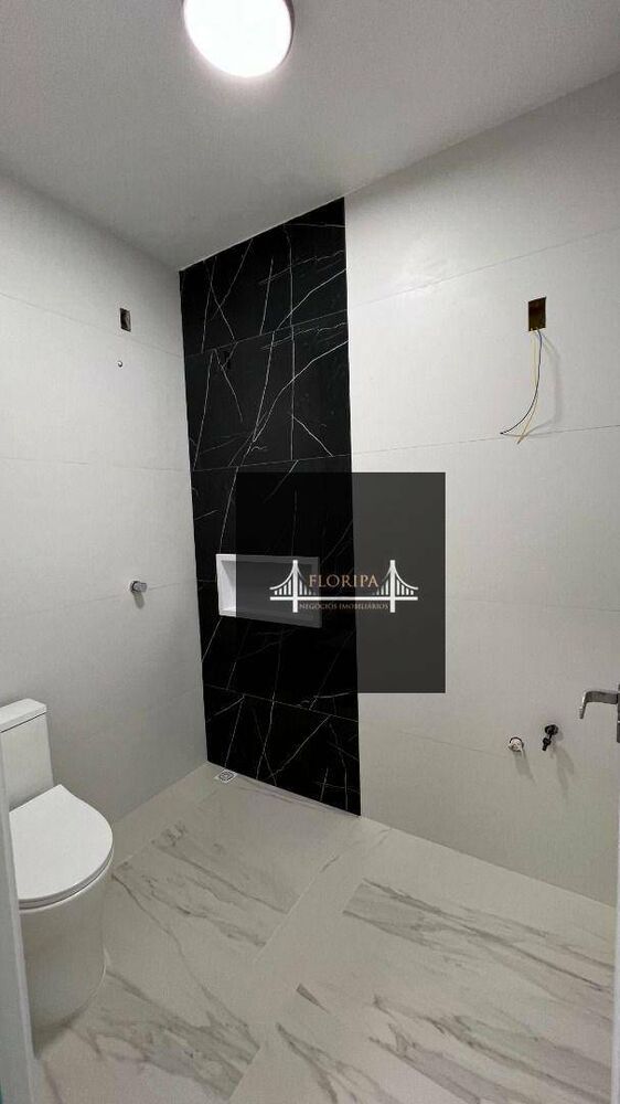 Casa, 3 quartos, 251 m² - Foto 4
