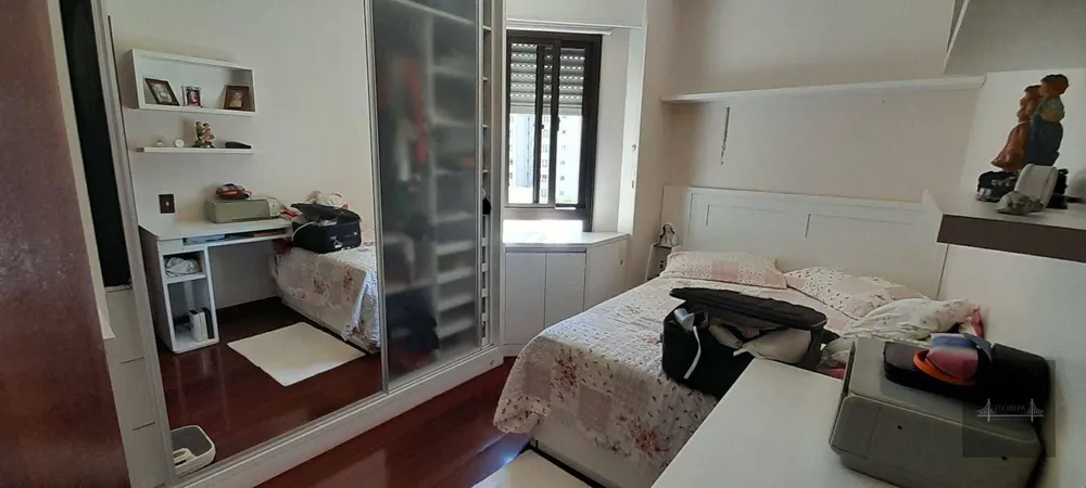 Apartamento, 3 quartos, 214 m² - Foto 11
