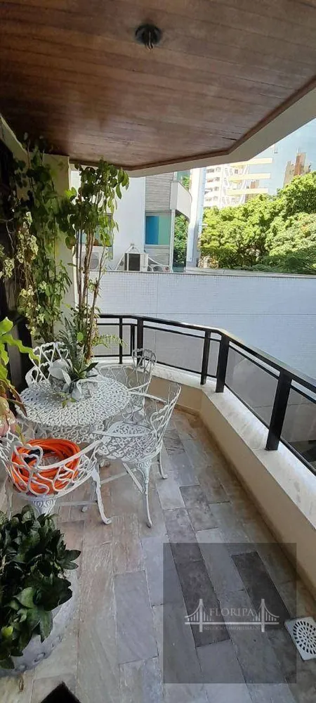 Apartamento, 3 quartos, 214 m² - Foto 3