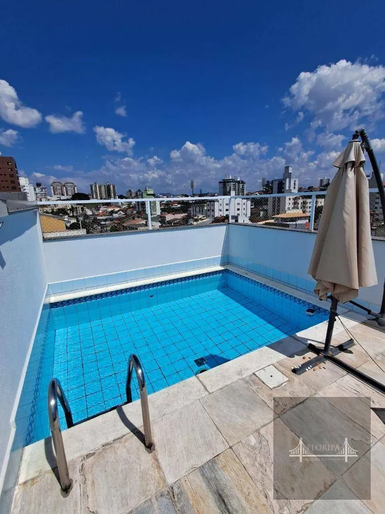 Cobertura, 3 quartos, 231 m² - Foto 3