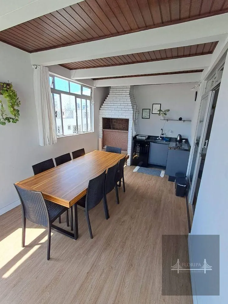 Cobertura, 3 quartos, 231 m² - Foto 5