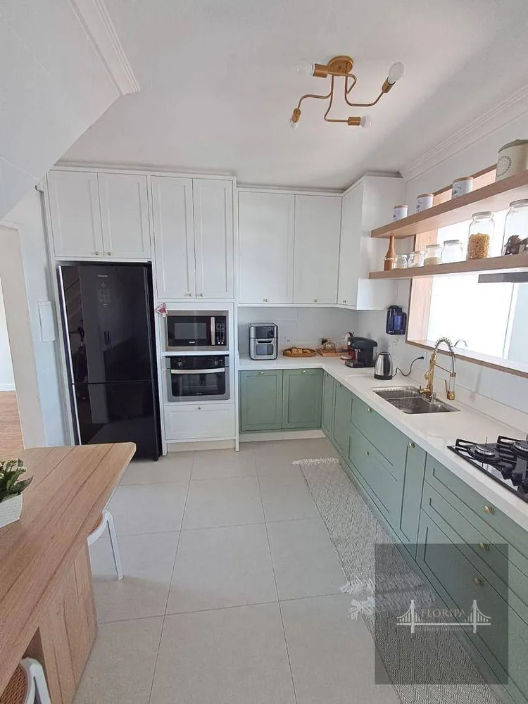 Cobertura, 3 quartos, 231 m² - Foto 8