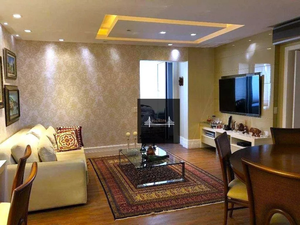 Cobertura, 3 quartos, 224 m² - Foto 1