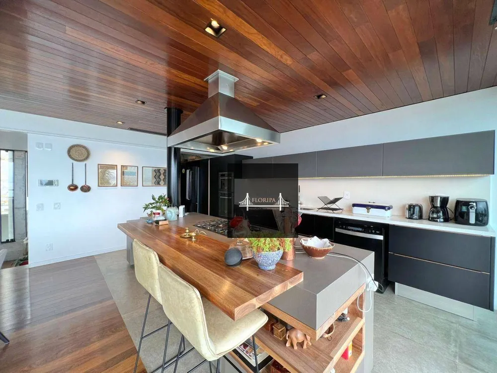 Casa, 3 quartos, 340 m² - Foto 11