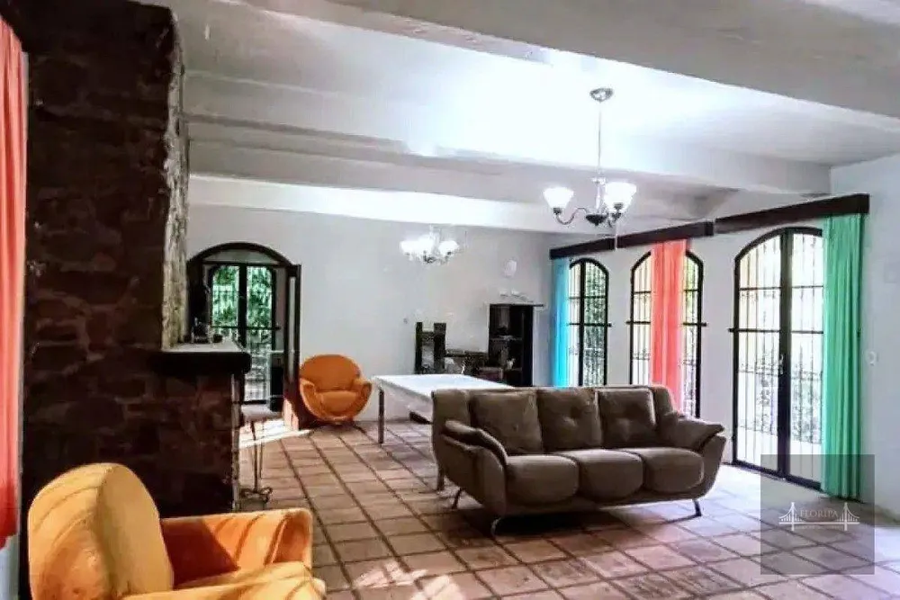 Casa, 6 quartos, 1400 m² - Foto 3