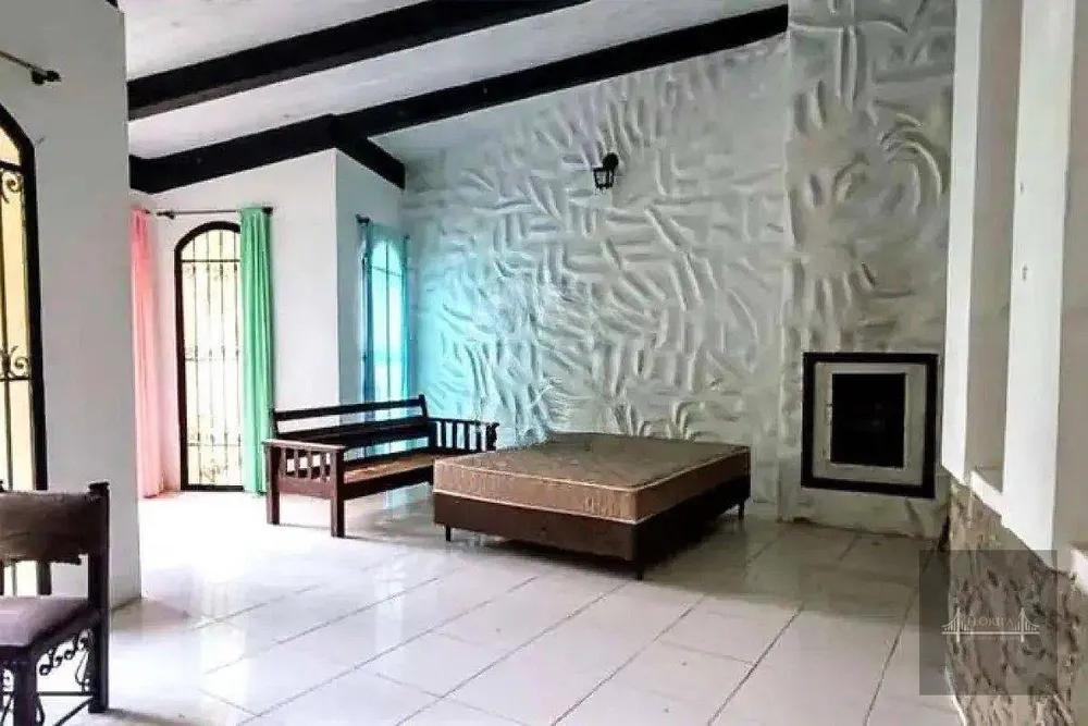 Casa, 6 quartos, 1400 m² - Foto 4