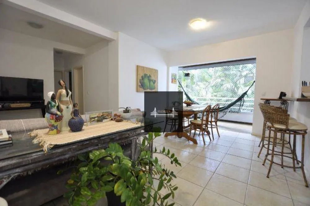Apartamento, 3 quartos, 100 m² - Foto 1