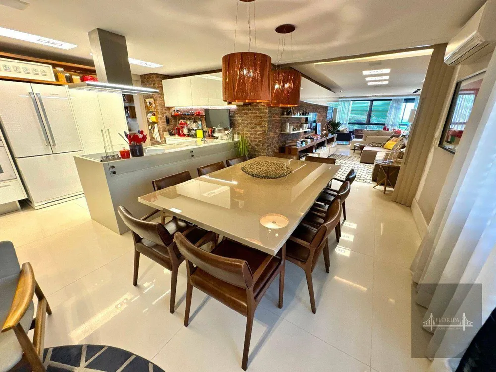Apartamento, 3 quartos, 209 m² - Foto 10