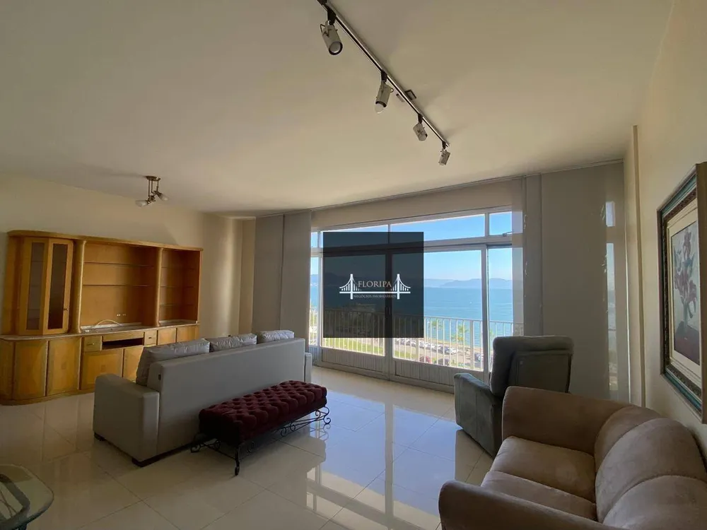 Apartamento, 3 quartos, 161 m² - Foto 1