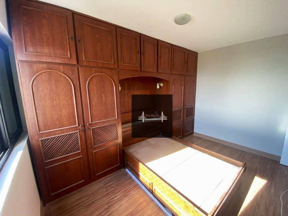 Apartamento à venda com 3 quartos, 111m² - Foto 7
