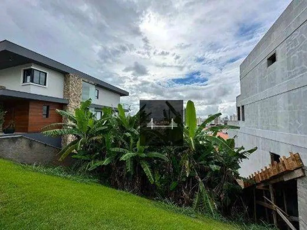 Loteamento e Condomínio, 573 m² - Foto 1