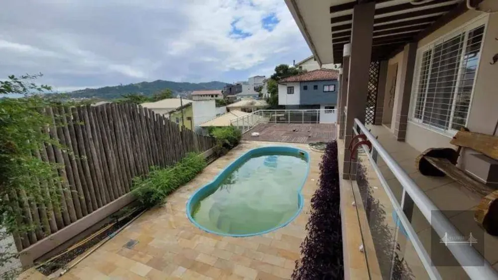 Casa, 3 quartos, 110 m² - Foto 1