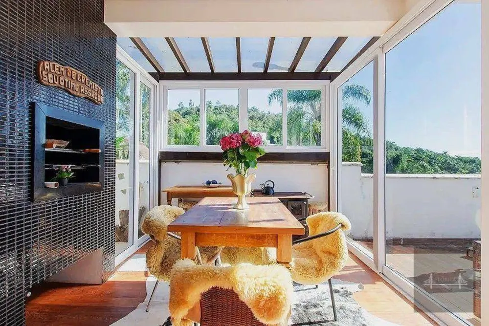 Casa de Condomínio, 5 quartos - Foto 1