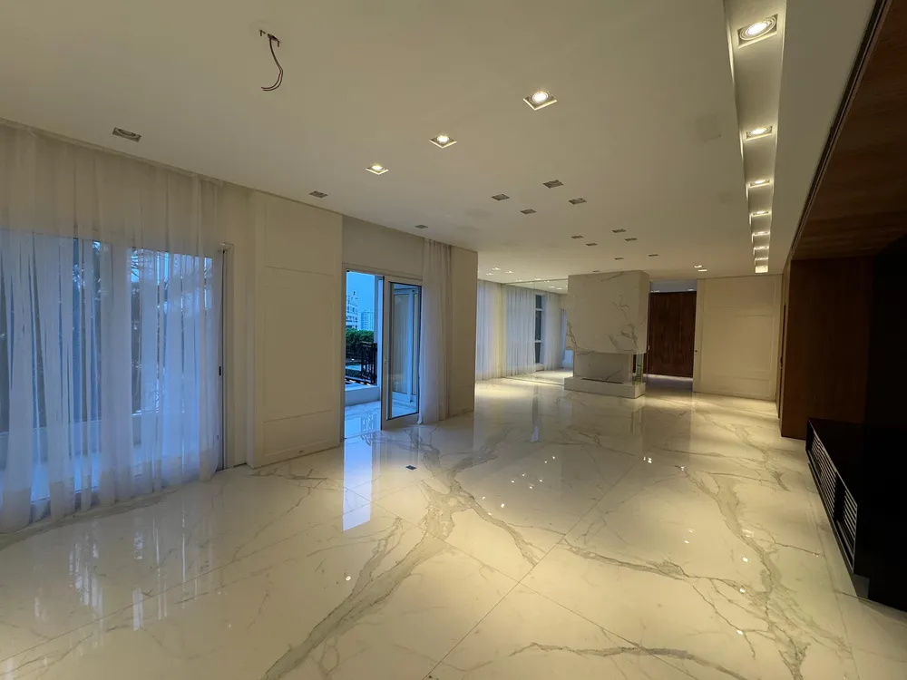 Apartamento, 3 quartos, 308 m² - Foto 13