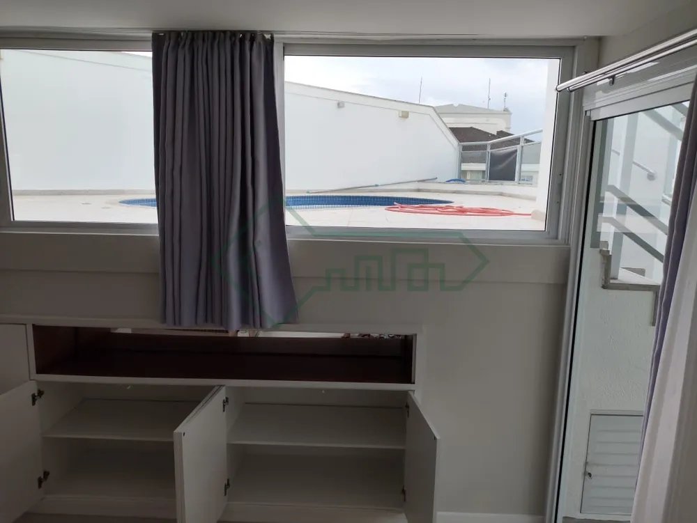 Cobertura, 3 quartos, 226 m² - Foto 4