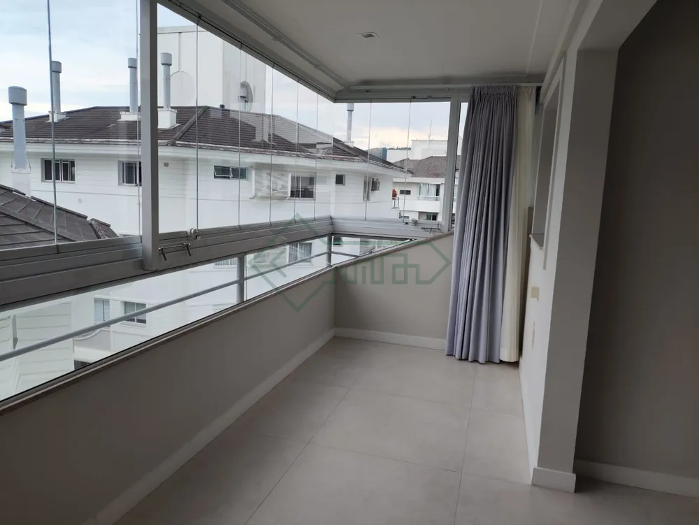 Cobertura, 3 quartos, 226 m² - Foto 14