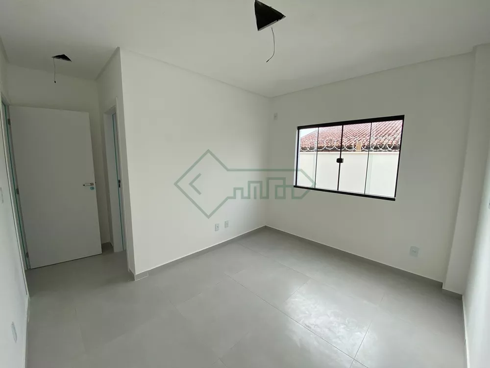 Apartamento à venda com 2 quartos, 90m² - Foto 3