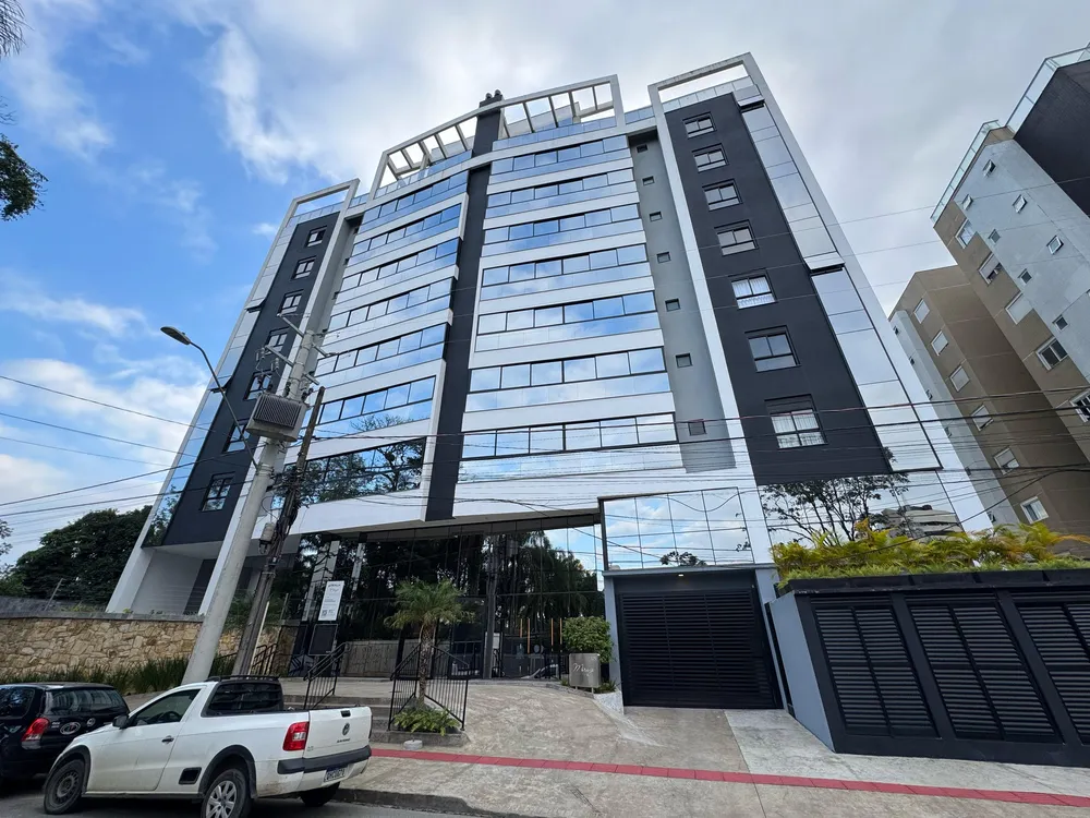 Apartamento, 3 quartos, 208 m² - Foto 1