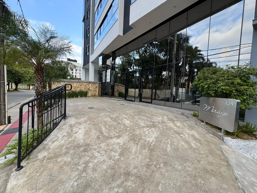 Apartamento, 3 quartos, 208 m² - Foto 2