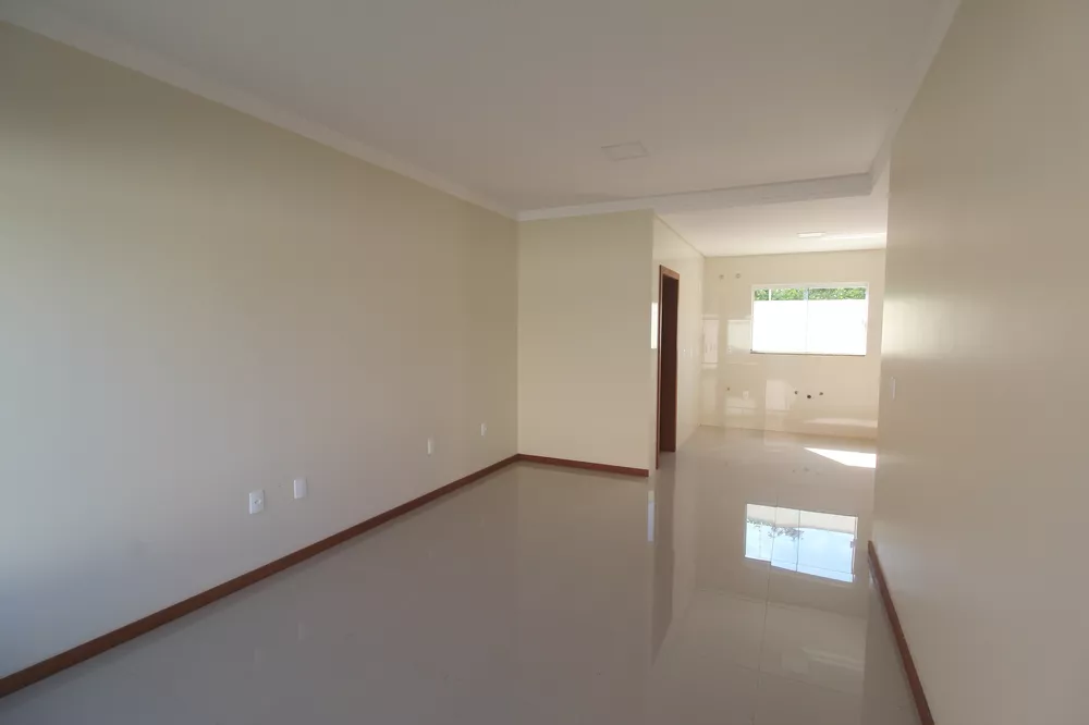 Casa à venda com 3 quartos, 154m² - Foto 3