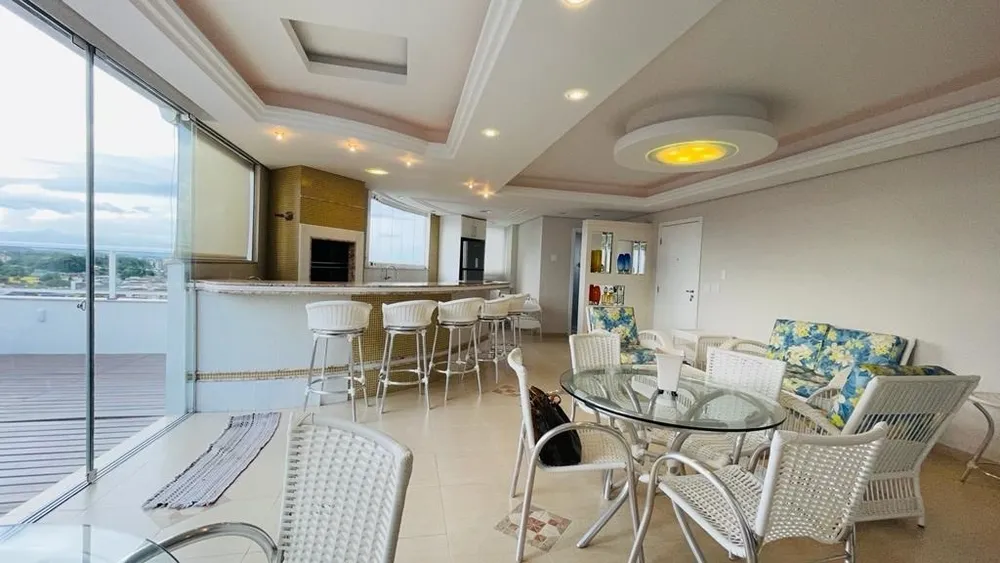 Cobertura, 3 quartos, 302 m² - Foto 9