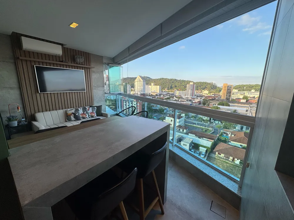 Apartamento, 3 quartos, 137 m² - Foto 2