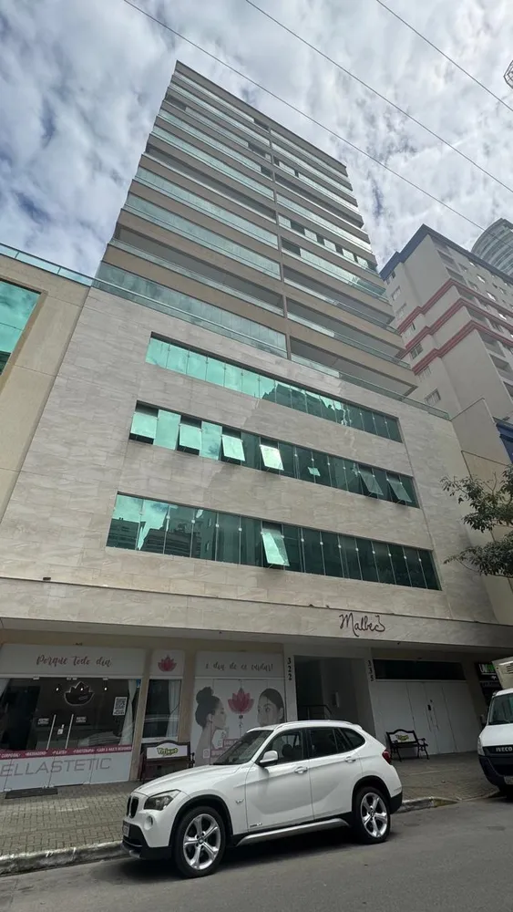 Apartamento, 3 quartos, 140 m² - Foto 1