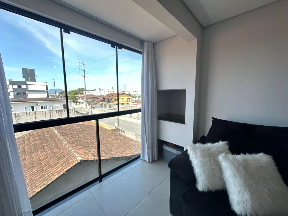 Apartamento à venda com 2 quartos, 56m² - Foto 3