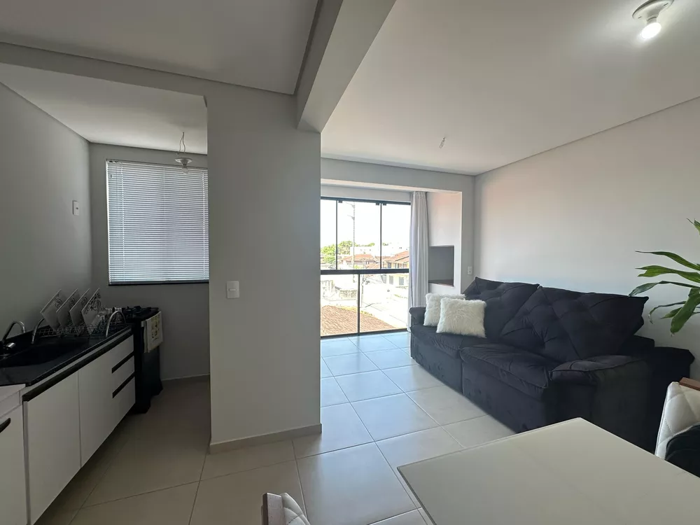 Apartamento à venda com 2 quartos, 56m² - Foto 2