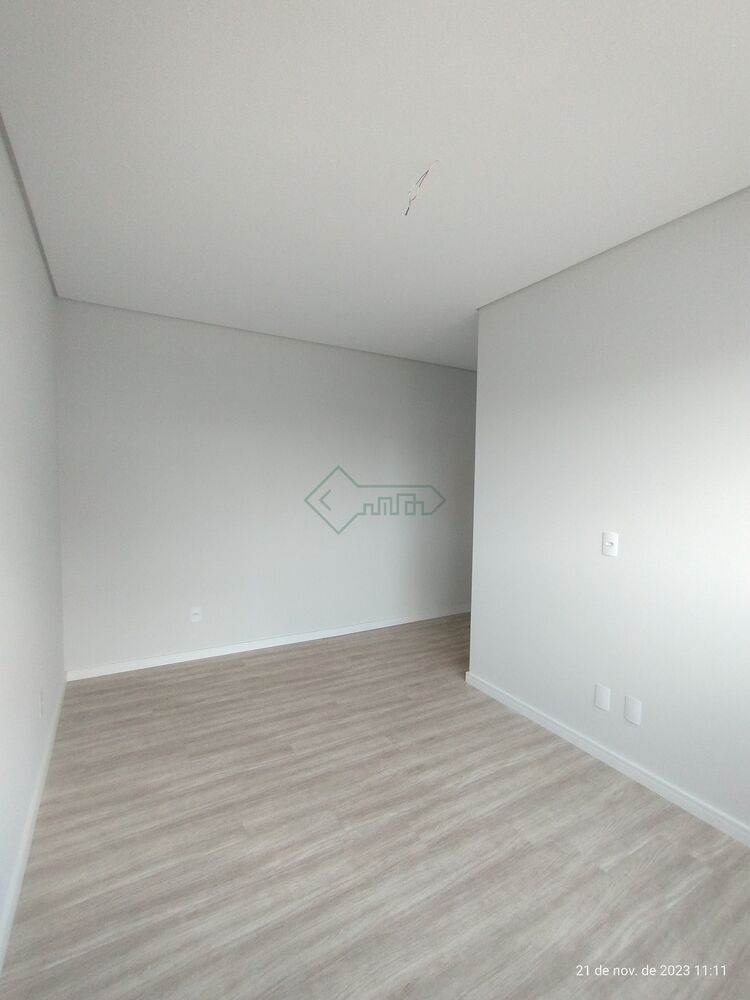 Apartamento à venda com 3 quartos, 83m² - Foto 4