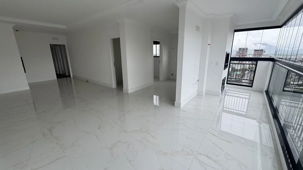 Apartamento, 3 quartos, 111 m² - Foto 1