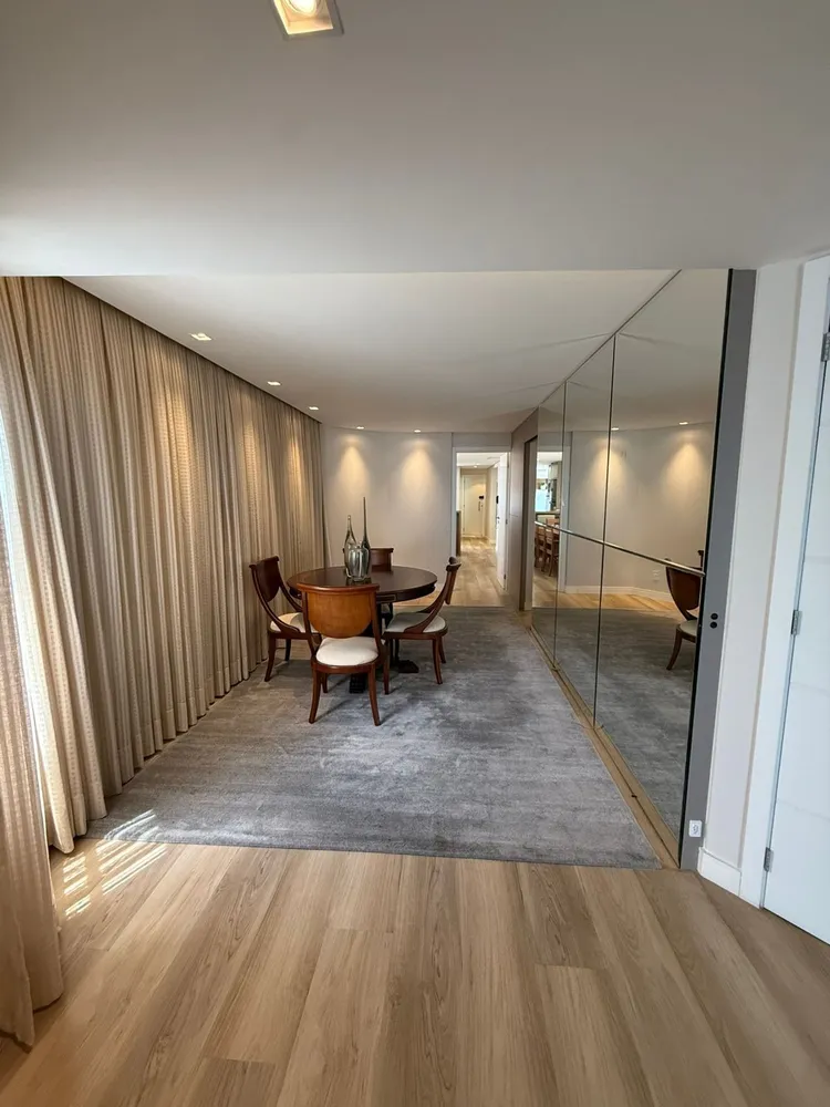 Apartamento, 3 quartos, 209 m² - Foto 9