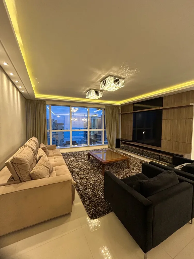 Apartamento, 4 quartos, 222 m² - Foto 2