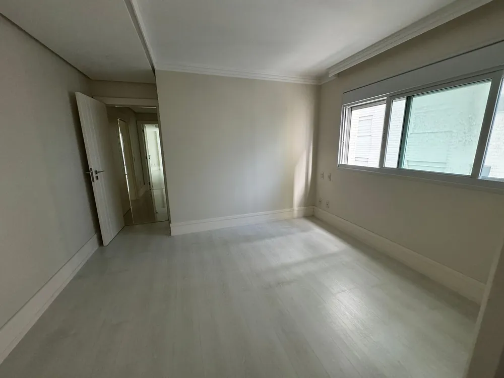 Apartamento, 3 quartos, 197 m² - Foto 6