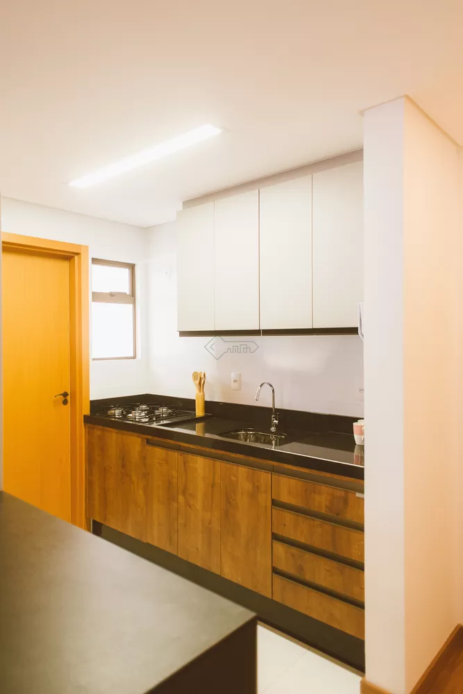 Apartamento à venda com 3 quartos, 87m² - Foto 3