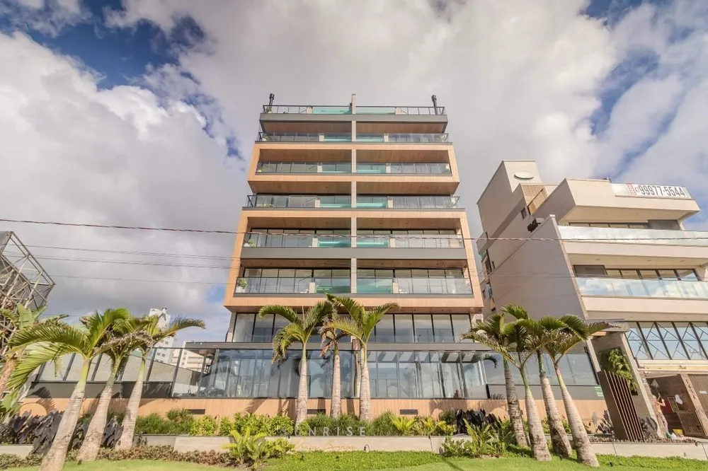 Apartamento, 3 quartos, 229 m² - Foto 2